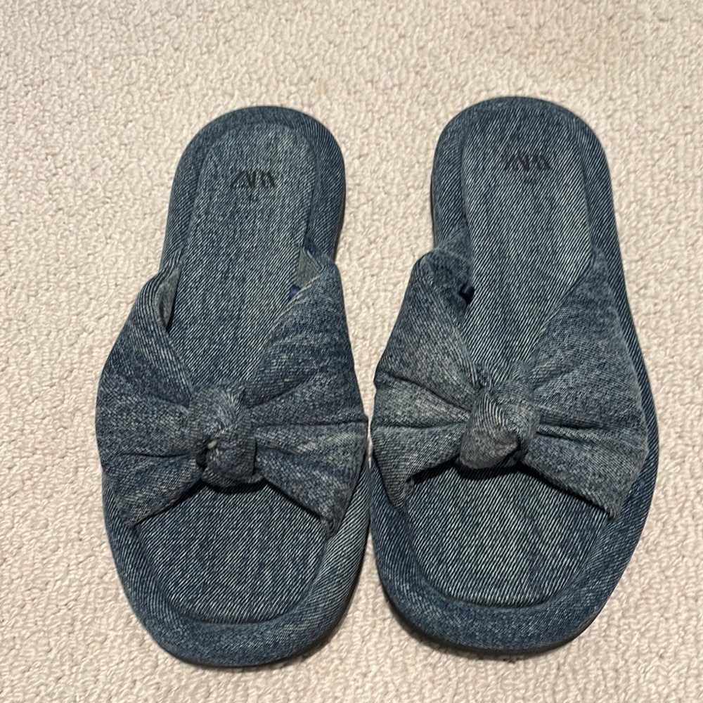 Zara Blue Sandals with Decorative Bow